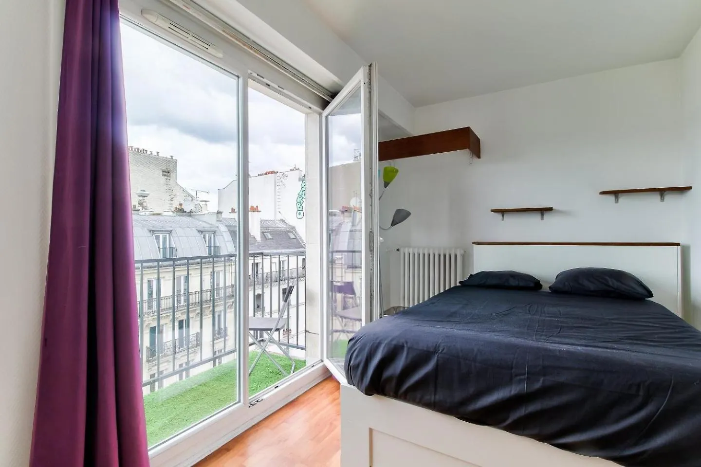 Appartement Superb 1Br Flat With Balcony View On Sacre-Coeur à Paris