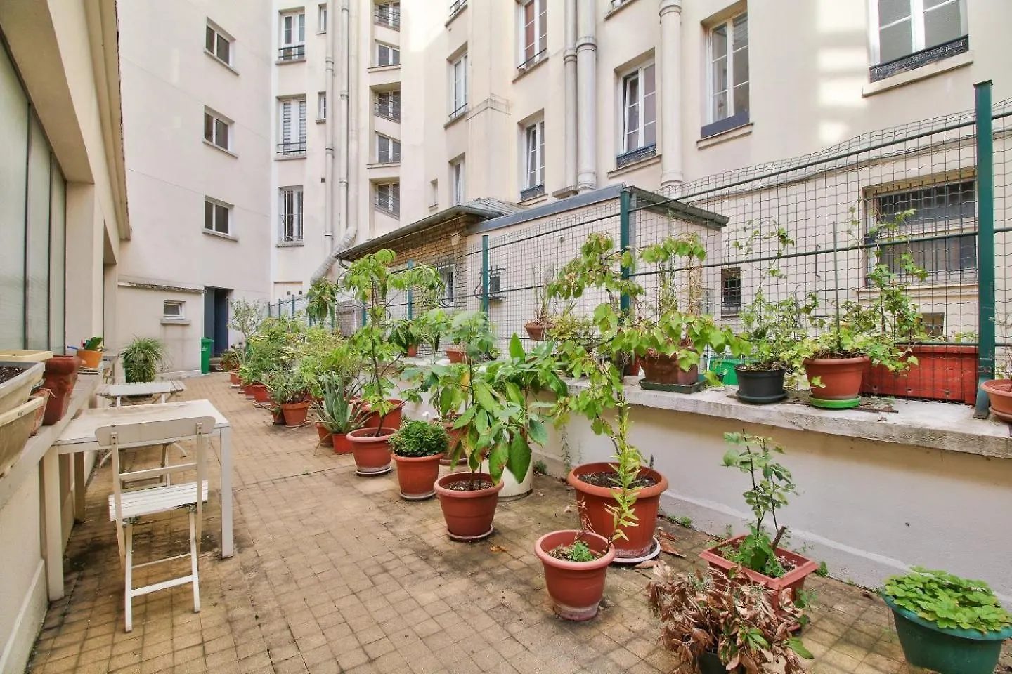 Superb 1Br Flat With Balcony View On Sacre-Coeur Appartement Parijs 0*,
